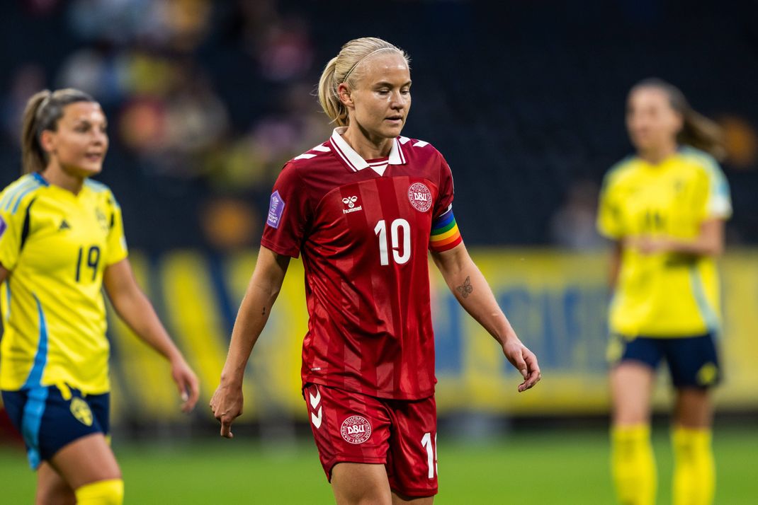 Pernille Harder ist die Kapitänin des dänischen Teams.