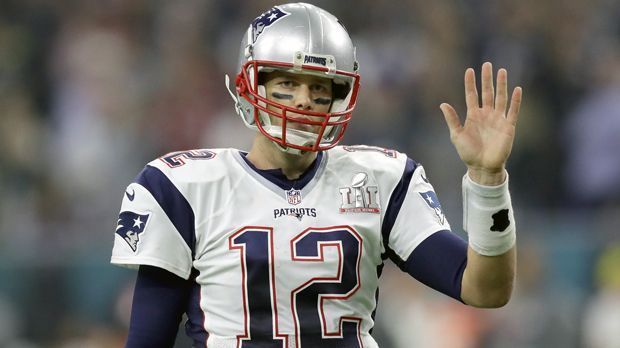 
                <strong>Tom Brady (New England Patriots)</strong><br>
                Position: QuarterbackQuote: 4/1
              