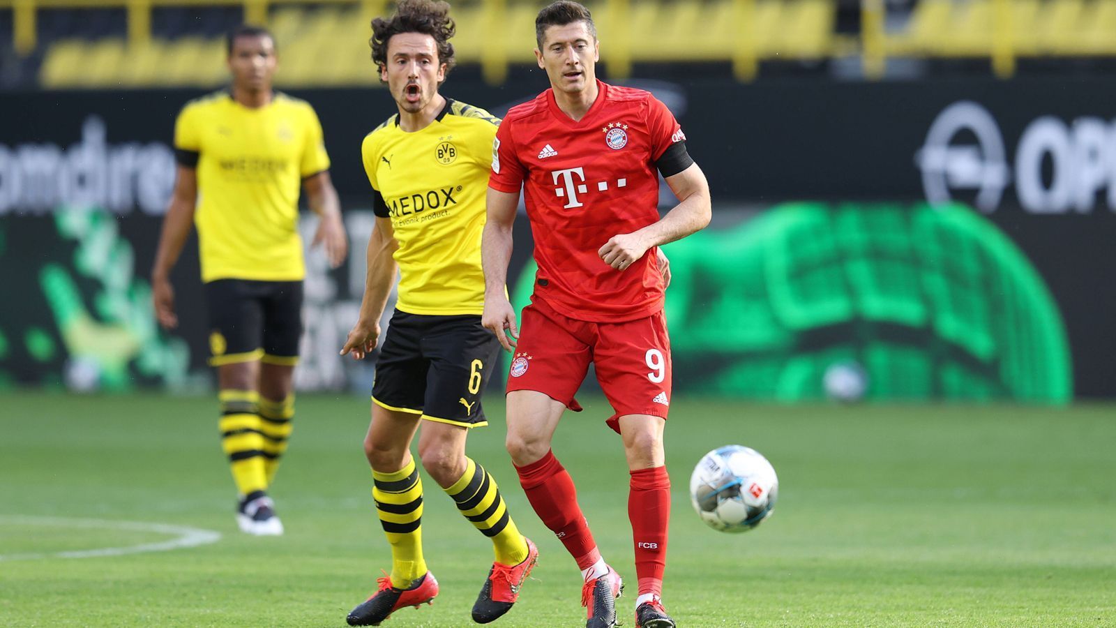 
                <strong>Thomas Delaney</strong><br>
                Der Abräumer in Person. Weicht keinem Zweikampf aus und macht den Ball fest. Weist eine unfassbare Zweikampfqoute von 100% vor. Wird zur Halbzeit ausgewechselt. Für ihn kommt der offensivstärkere Can ran-Note: 3
              