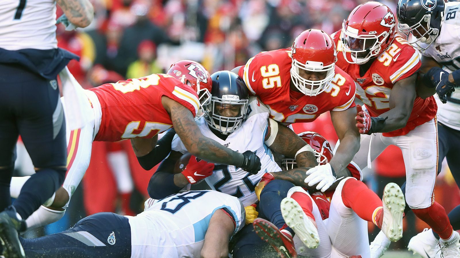 
                <strong>AFC Championship Game</strong><br>
                Immer mal wieder musste Henry harte Hits der Chiefs einstecken...
              