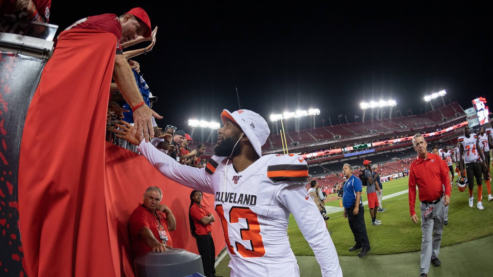 
                <strong>Platz 7 (geteilt): Odell Beckham Jr. (Cleveland Browns)</strong><br>
                Jahresgehalt: 18 Millionen US-DollarVertrag endet nach der Saison 2023
              
