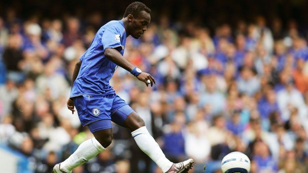 
                <strong>2005/06 Michael Essien (38 Mio)</strong><br>
                Toptransfer 2005/06: Michael Essien für 38 Mio Euro von Olympique Lyon zum FC ChelseaZweitteuerster Wechsel: Shaun Wright-Phillips für 31,5 Mio von Manchester City zum FC Chelsea
              