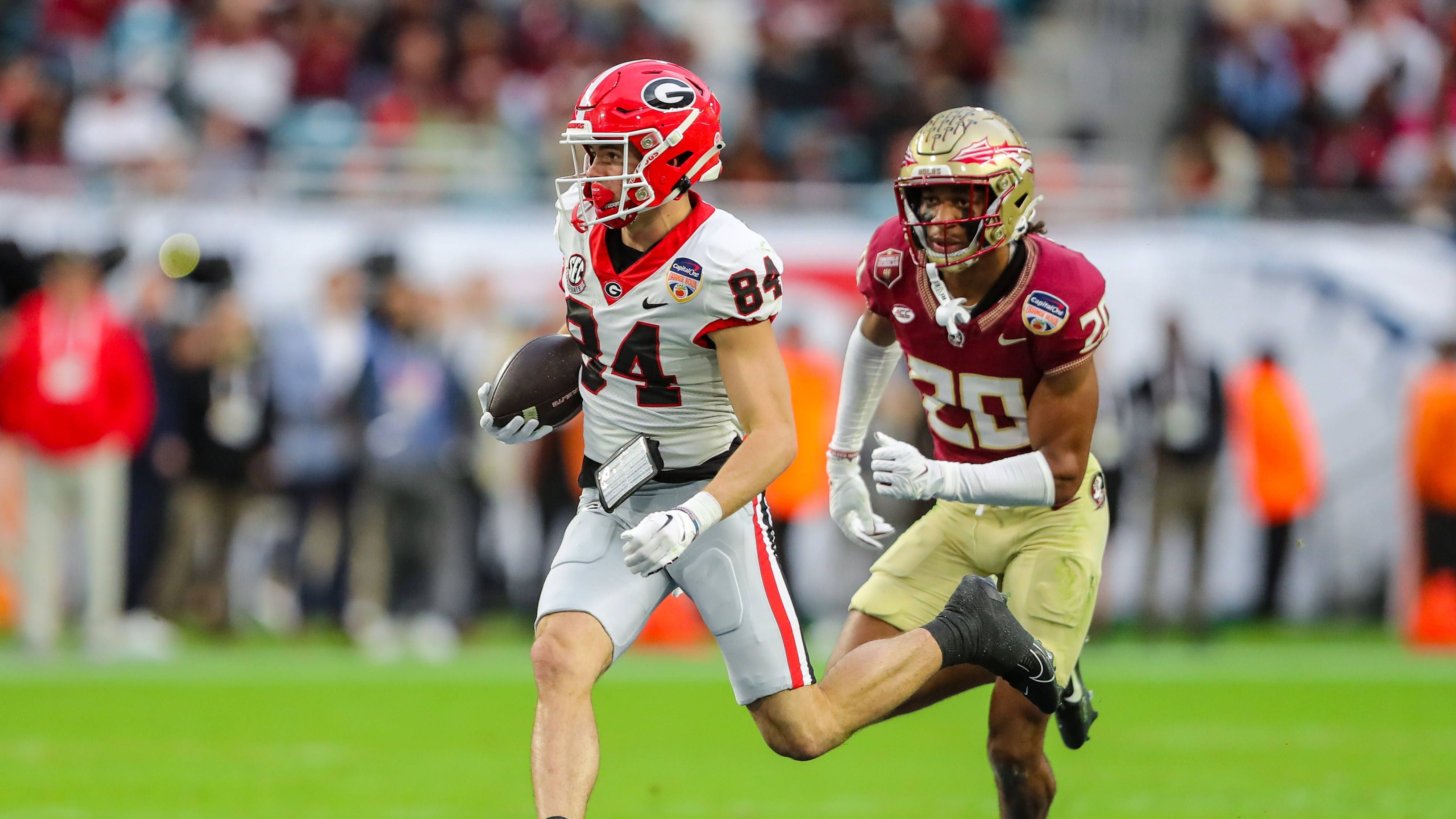 <strong>20. Pick: Pittsburgh Steelers – WR Ladd McConkey (Georgia)</strong><br>Nach dem Trade von Diontae Johnson benötigen die Steelers dringend einen weiteren Passempfänger, wenn das Experiment mit Russell Wilson oder Justin Fields funktionieren soll. Ladd McConkey ist ein exzellenter Route Runner mit guten athletischen Anlagen: Die ideale Anspielstation über kurze und mittlere Distanzen.