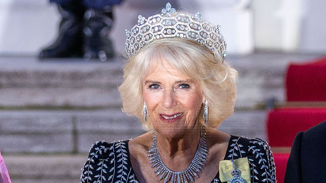 Königin-Gemahlin Camilla, die Frau des englischen Königs Charles III., vor dem Staatsbankett im Schloss Bellevue.