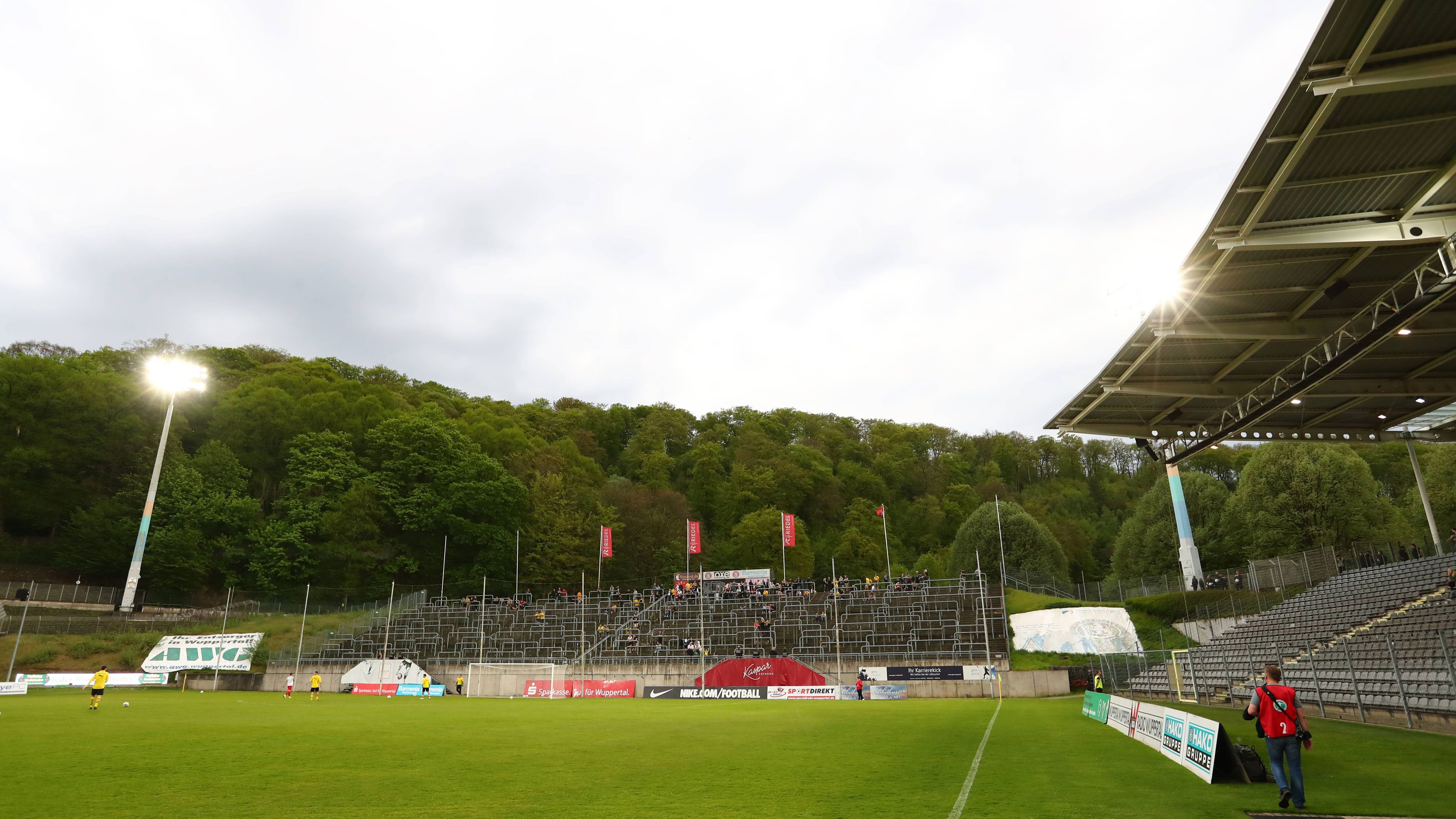 
                <strong>Wuppertaler SV - VfL Bochum</strong><br>
                Anstoß: Samstag, 7. August, 15:30 UhrStadion: Stadion am ZooZuschauer erlaubt: 4.900
              