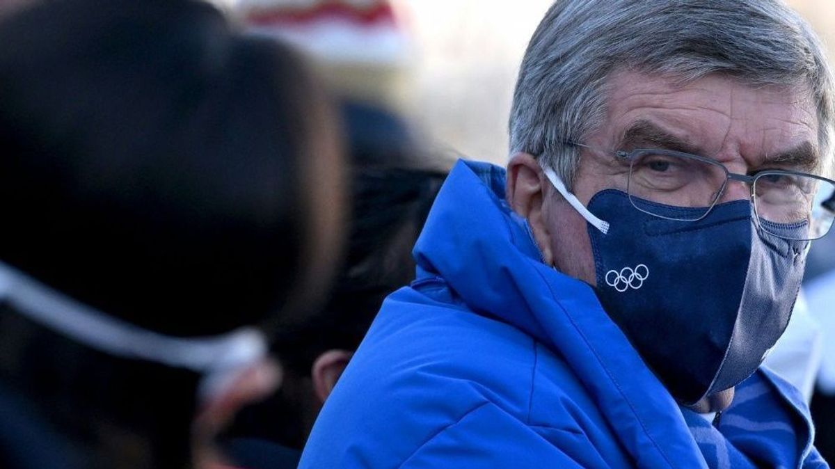 IOC-Präsident Thomas Bach greift Walijewa-Team an
