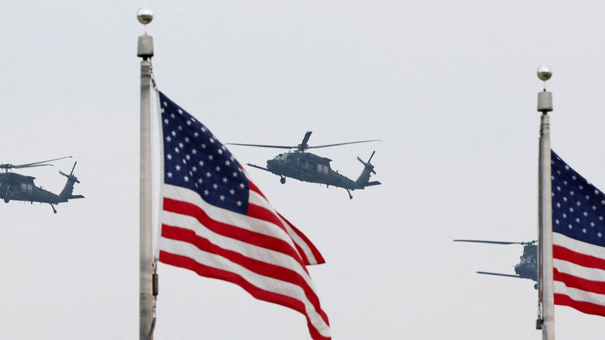 Parade trotz Proteste: Trump spaltet USA