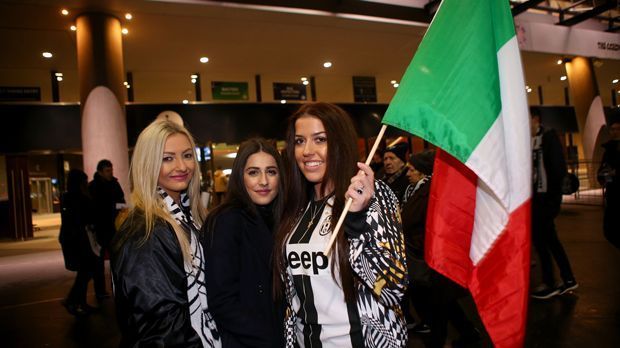 
                <strong>Platz 10 - Juventus Turin</strong><br>
                Platz 10: Juventus Turin. Die teuerste Jahreskarte kostet 1.408 Euro, die günstigste Tageskarte 25,12 Euro.
              