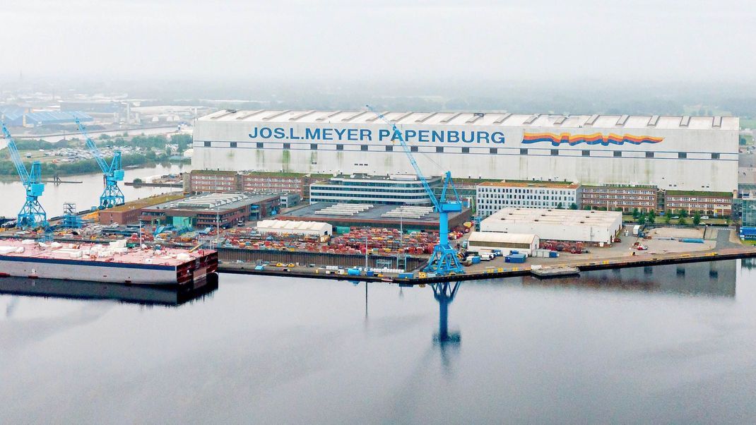 Rettung unter Dach und Fach? Das Land Niedersachsen steigt bei der Meyer Werft ein. 