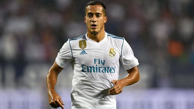 
                <strong>Lucas Vazquez</strong><br>
                Der Spanier fällt im Offensivwirbel der Königlichen nicht ab. Vazquez spielt nicht ganz so spektakulär wie Benzema und Asensio, hat aber seine Szenen.  Etwa als er nach 34 Minuten mit einem feinen Schlenzer von der Strafraumgrenze den Pfosten trifft. ran-Note: 2
              