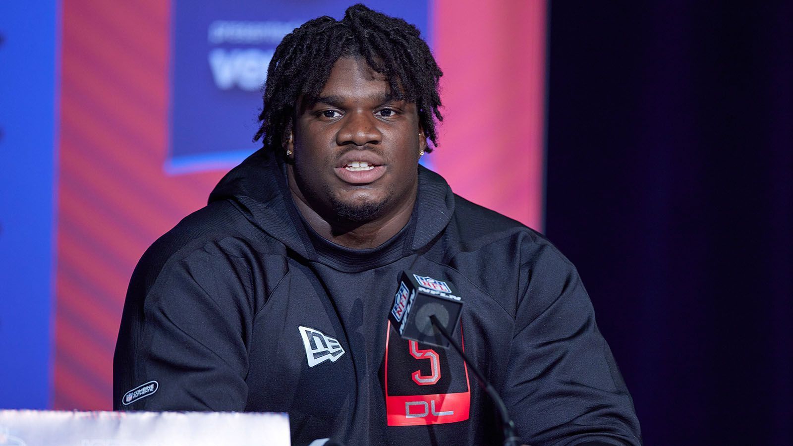 
                <strong>14. Pick: Baltimore Ravens - Jordan Davis</strong><br>
                &#x2022; Defensive Tackle<br>&#x2022; Georgia<br>
              