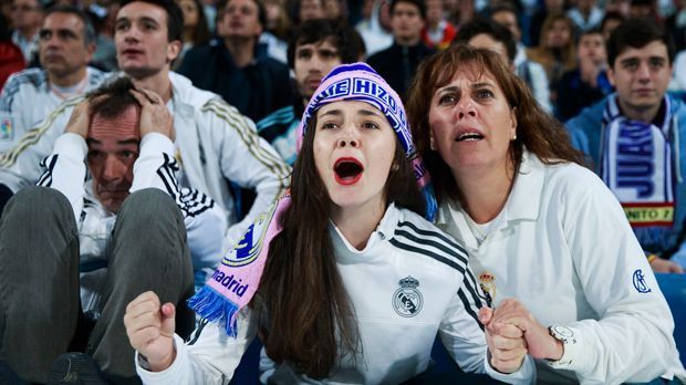 
                <strong>Platz 17 - Real Madrid</strong><br>
                Platz 17: Real Madrid. Die teuerste Jahreskarte kostet 1.847 Euro, die günstigste Tageskarte 40,17 Euro.
              