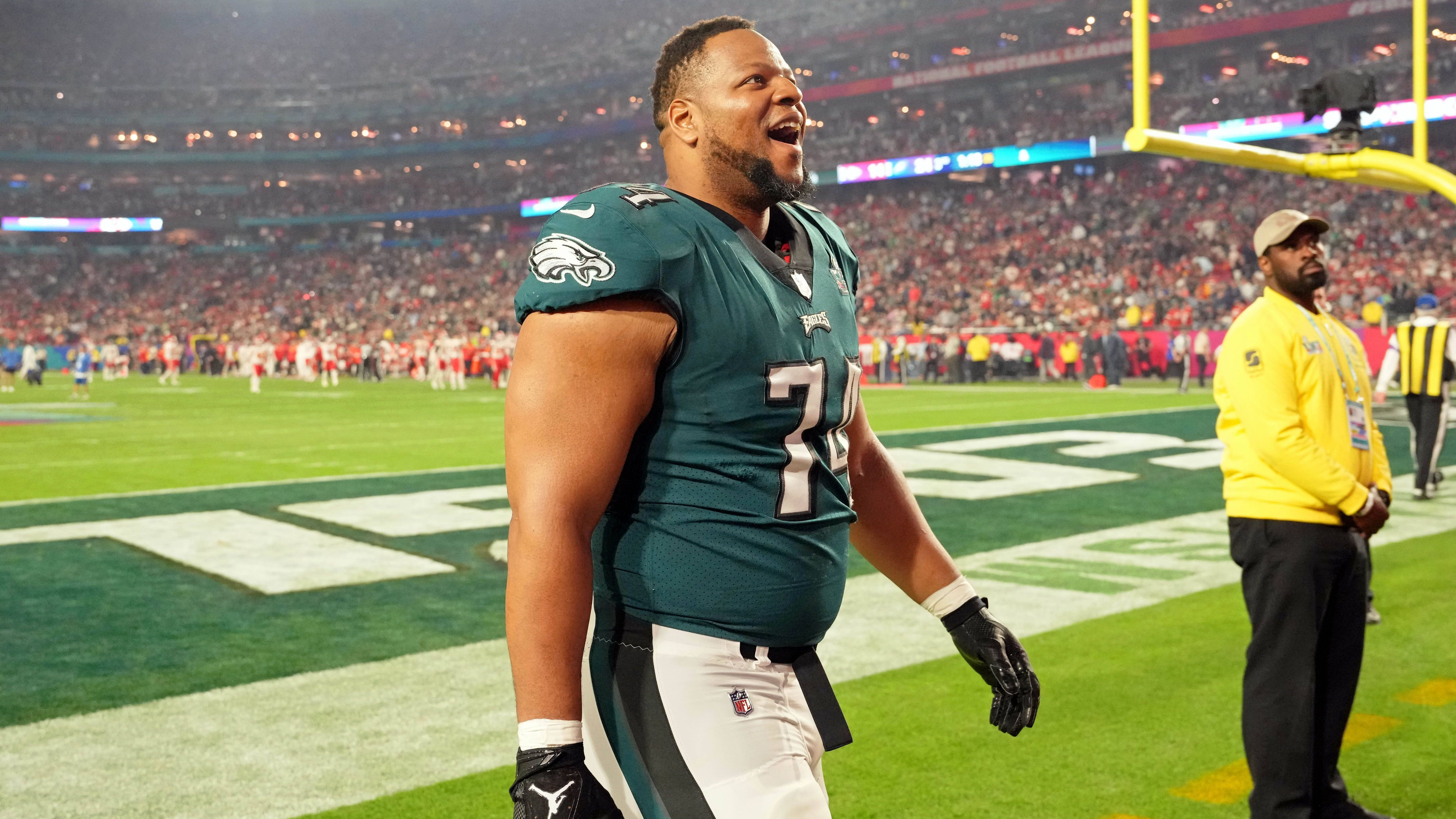 <strong>Platz 19: Ndamukong Suh - 168,1 Millionen US-Dollar (Karriere beendet)</strong><br>Position: Defensive Tackle<br>Teams: Philadelphia Eagles, Tampa Bay Buccaneers, Los Angeles Rams, Miami Dolphins, Detroit Lions