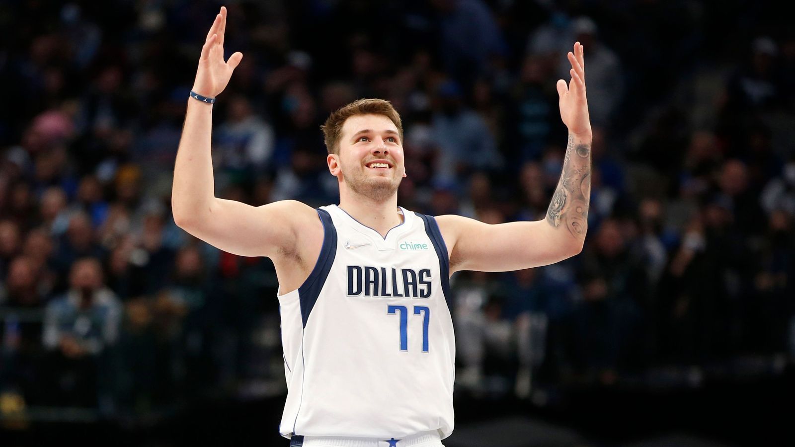
                <strong>Luka Doncic (Dallas Mavericks/Reserve)</strong><br>
                &#x2022; Punkte: 27,2 -<br>&#x2022; Rebounds: 9,0 -<br>&#x2022; Assists: 9,1 -<br>&#x2022; All-Star Nominierungen: 3. <br>
              