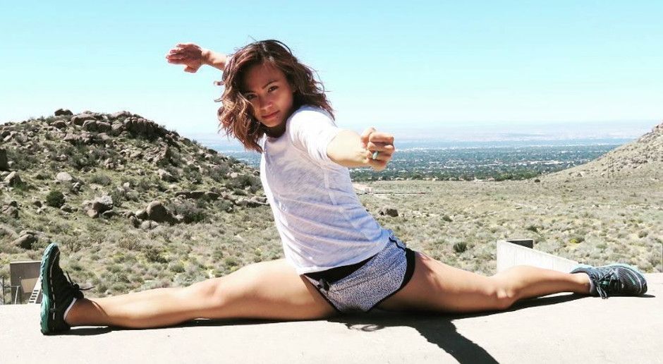 
                <strong>Michelle Waterson: So sexy ist das "Karate Hottie"</strong><br>
                Mit 19 wurde ihr der Spitzname "Karate Hottie" verliehen, da sie aus dem Karate kam und nebenbei als Hooters-Girl arbeitete.
              