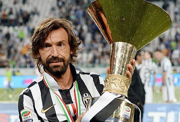 
                <strong>Meisterschaften: Pirlo 6</strong><br>
                Mit Juventus Turin wurde Pirlo zuletzt vier Mal in Folge Meister, hinzu kommen zwei weitere Titel mit dem AC Mailand. Zudem gewann er drei Mal den Supercup, jeweils zwei Mal den italienischen Pokal sowie den UEFA Supercup und ein Mal die Klub-WM.
              