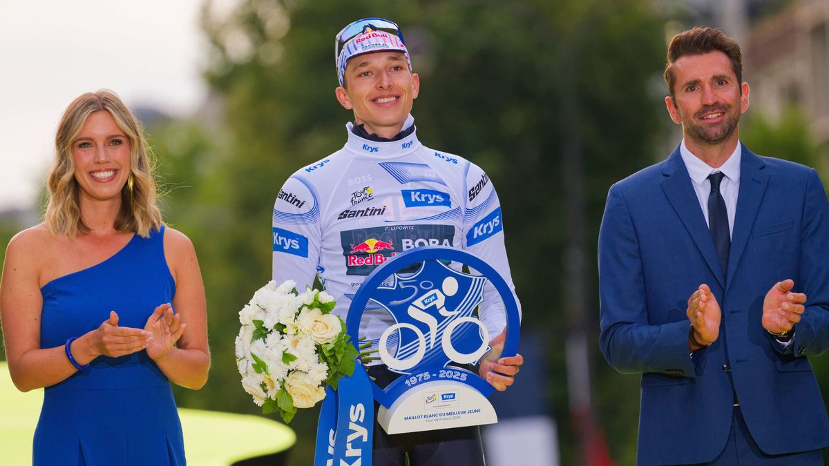 Sport Bilder des Tages Tour de France 2025 Tour de France 2025. Die 21. und letzte Etappe am 27. Juli 2025 ging über 132 km von Mantes-La-Ville nach Paris und endete auf dem Champs d‘ Elysee. *** T...