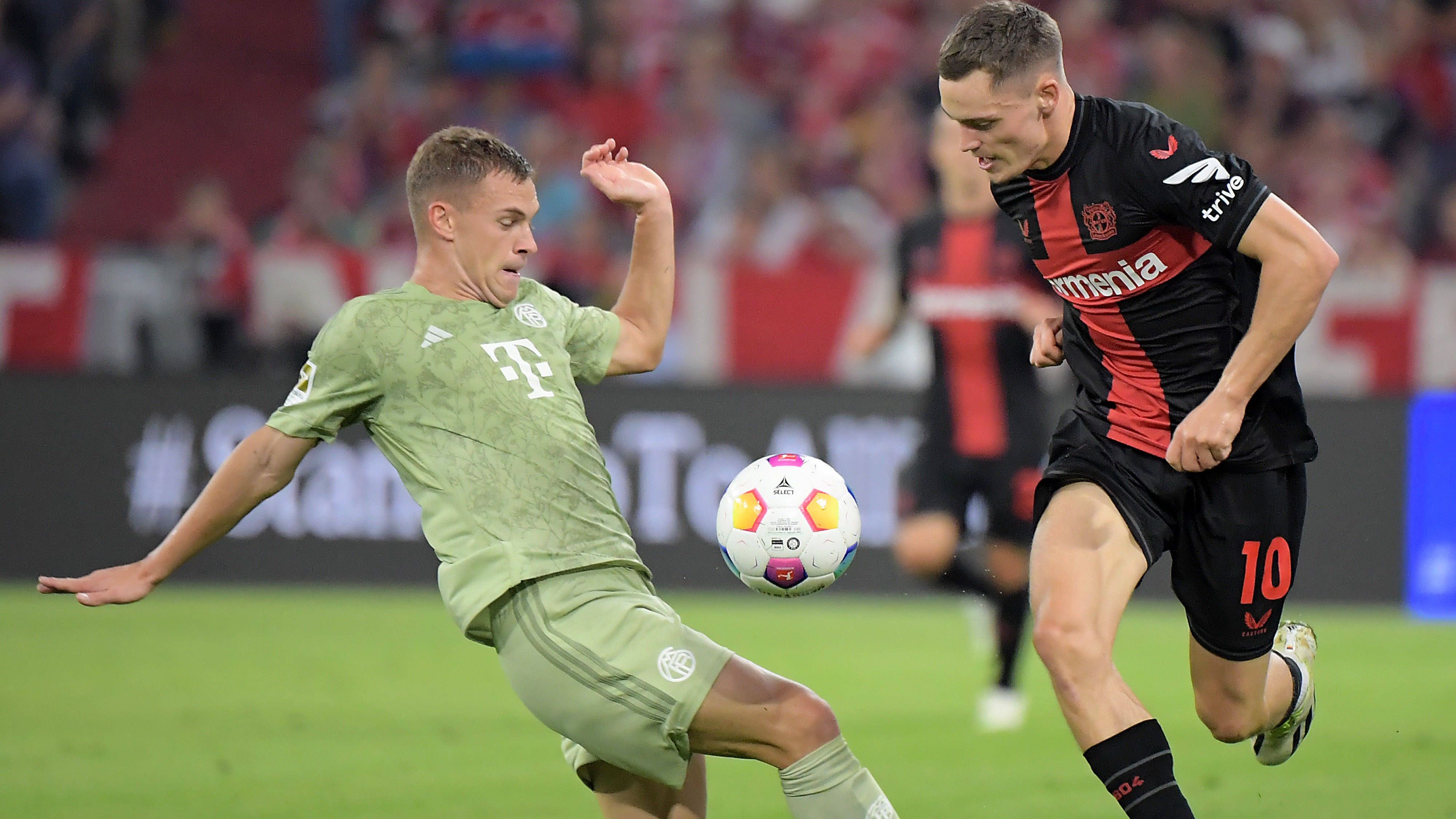 <strong>Joshua Kimmich</strong><br>Trotz seiner muskulären Probleme steht der Nationalspieler in der Startelf. Nach guter Startphase, in der er die Münchner Offensivaktionen einleitet, mit zunehmender Spieldauer mit Problemen im zentralen Mittelfeld gegen Wirtz und Co., die zu oft in Ruhe kombinieren können. Geht nach 61 Minuten für Mazraoui vom Platz. <strong><em>ran</em>-Note: 3</strong>