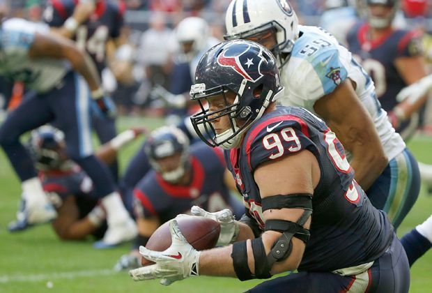 
                <strong>Houston Texans - Tennessee Titans 45:21</strong><br>
                Er darf natürlich nicht fehlen: J.J. Watt. Der Abwehrspieler trumpft nicht nur in der Defense auf, er wird auch wieder im Angriff als Tight End eingesetzt - mit Erfolg. Touchdown-Catch zum zwischenzeitlichen 45:14.
              