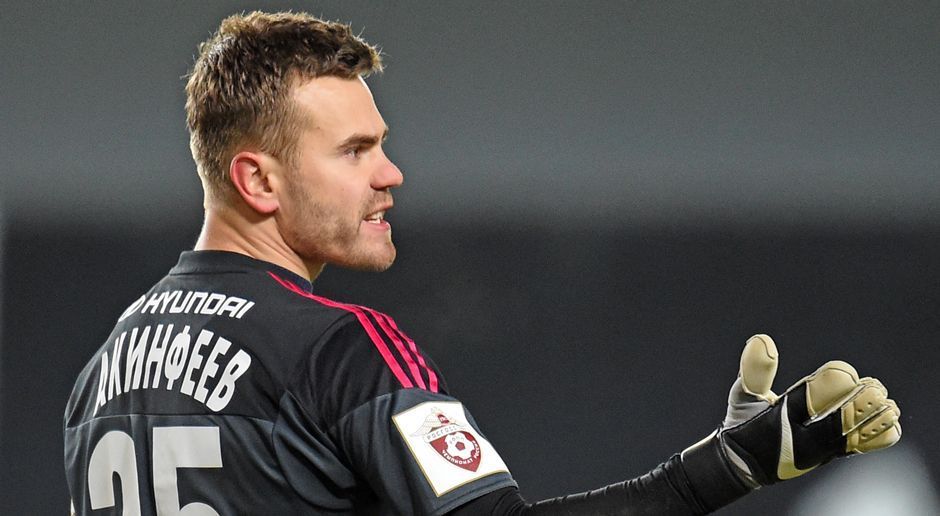 
                <strong>Igor Akinfeev (ZSKA Moskau)</strong><br>
                Igor Akinfeev (ZSKA Moskau)
              