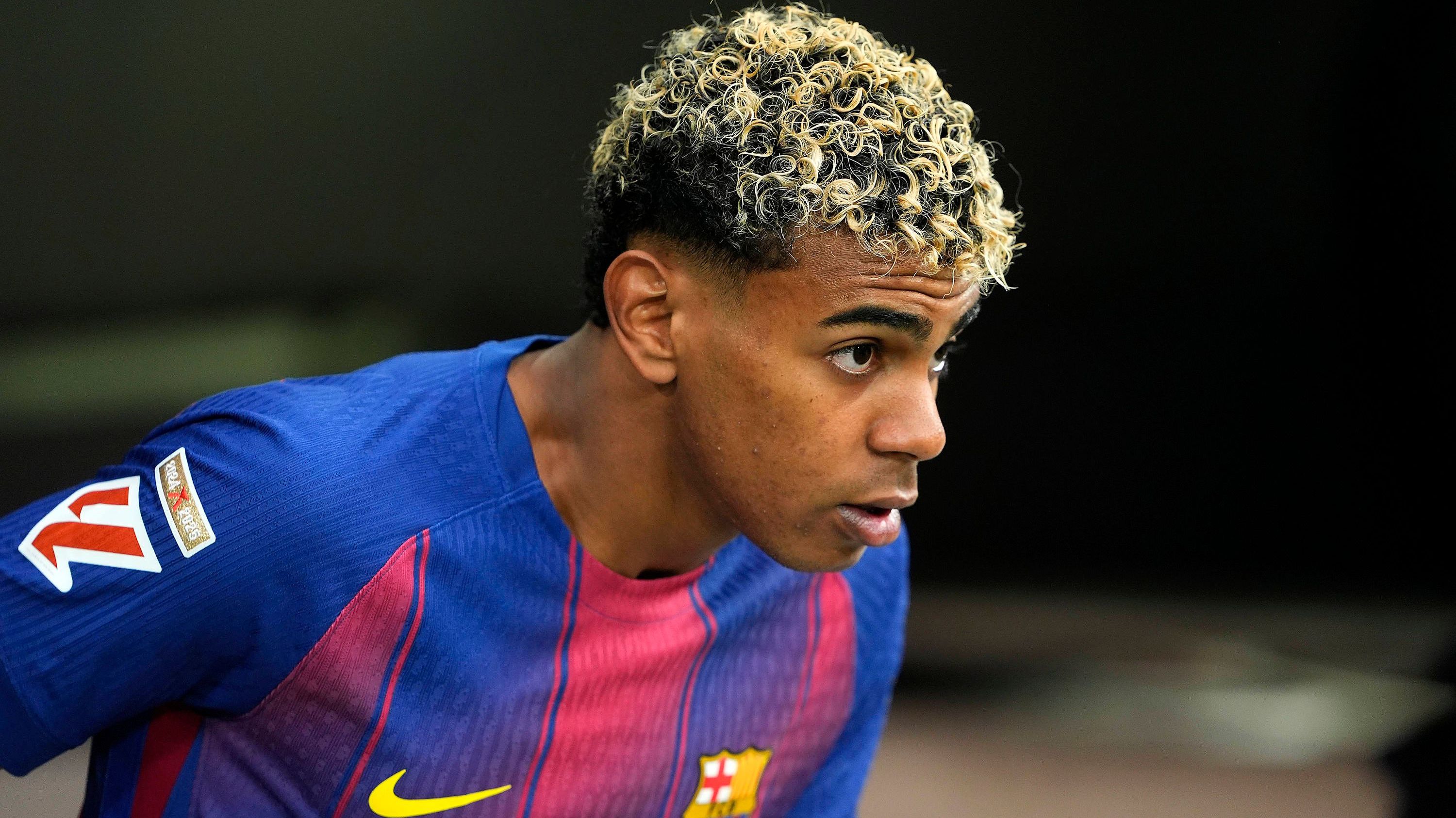 <strong>Lamine Yamal (geboren am 13.07.2007)</strong><br><strong>Verein:</strong> FC Barcelona<br><strong>Marktwert:</strong> 200 Millionen Euro<br><strong>Nationalität:</strong> Spanisch