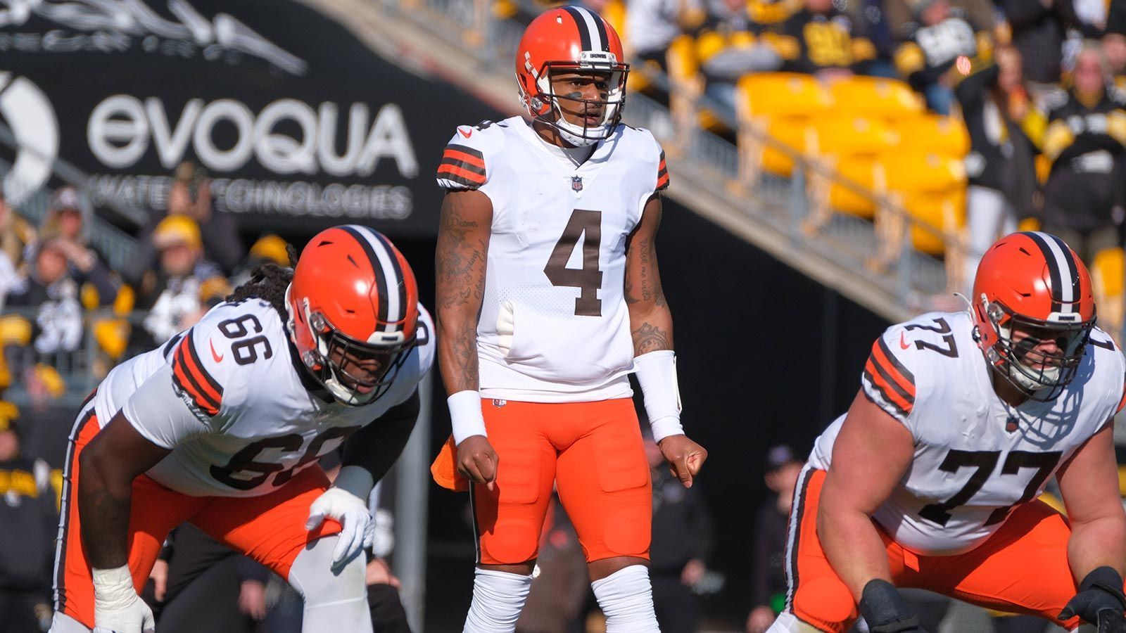 
                <strong>11. Deshaun Watson (Cleveland Browns)</strong><br>
                &#x2022; Cap Hit 2023: 19.057.000 Dollar<br>
              