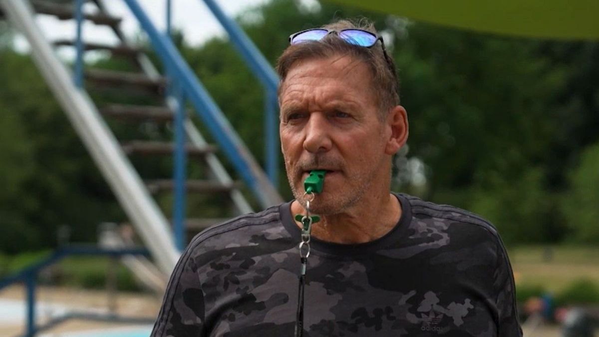 Ralf Moeller war bereits vor 40 Jahren als Bademeister in Recklinghausen tätig.