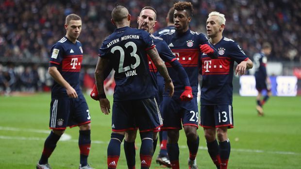 
                <strong>FC Bayern München</strong><br>
                Anzahl der eingesetzten Spieler: 23
              