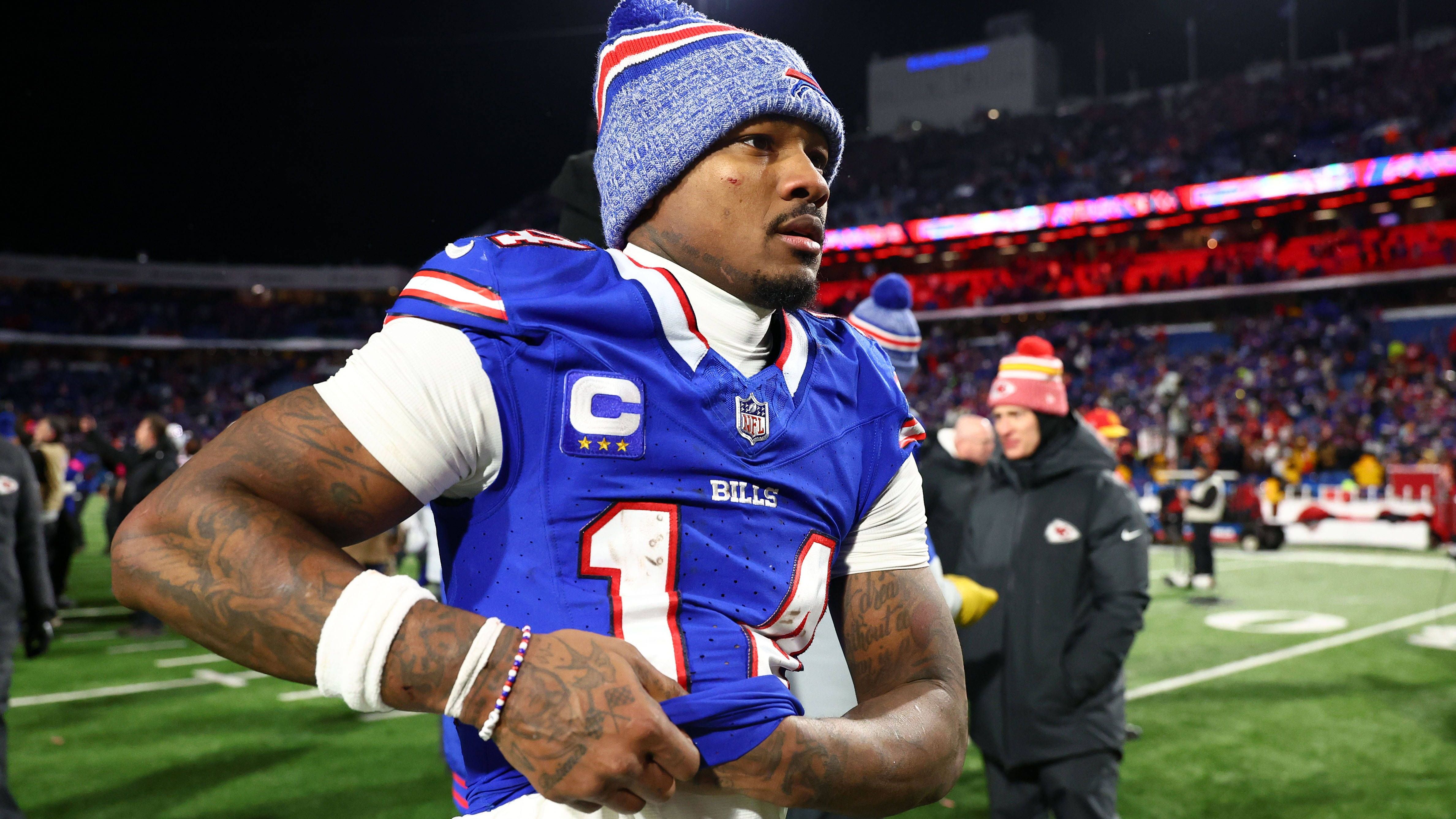 <strong>Buffalo Bills: Stefon Diggs</strong><br>Wide Receiver Diggs ist hier der logische Name, es hätte bei den Bills aber auch gute Argumente für Linebacker Matt Milano gegeben. Allerdings ist Diggs in der Offense der Bills kaum wegzudenken, auch wenn er in der Vorsaison vor allem am Ende nicht so auftrumpfte wie gewohnt.