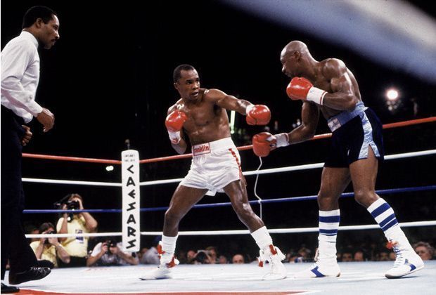 
                <strong>Sugar Ray Leonard vs. Marvin Hagler</strong><br>
                1987 wagte sich Sugar Ray Leonard nochmals in den Ring und kämpfte gegen Marvin Hagler um die Weltmeisterschaft im Mittelgewicht. Hagler, seit 11 Jahren ungeschlagen, war haushoher Favorit. Leonard hingegen hatte in den letzten fünf Jahren nur einmal gekämpft.
              