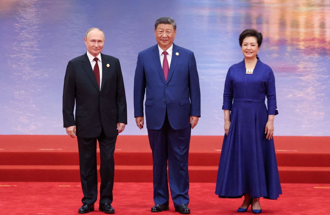 Russlands Staatschef Putin (links) hat in China für eine neue Weltordnung plädiert.