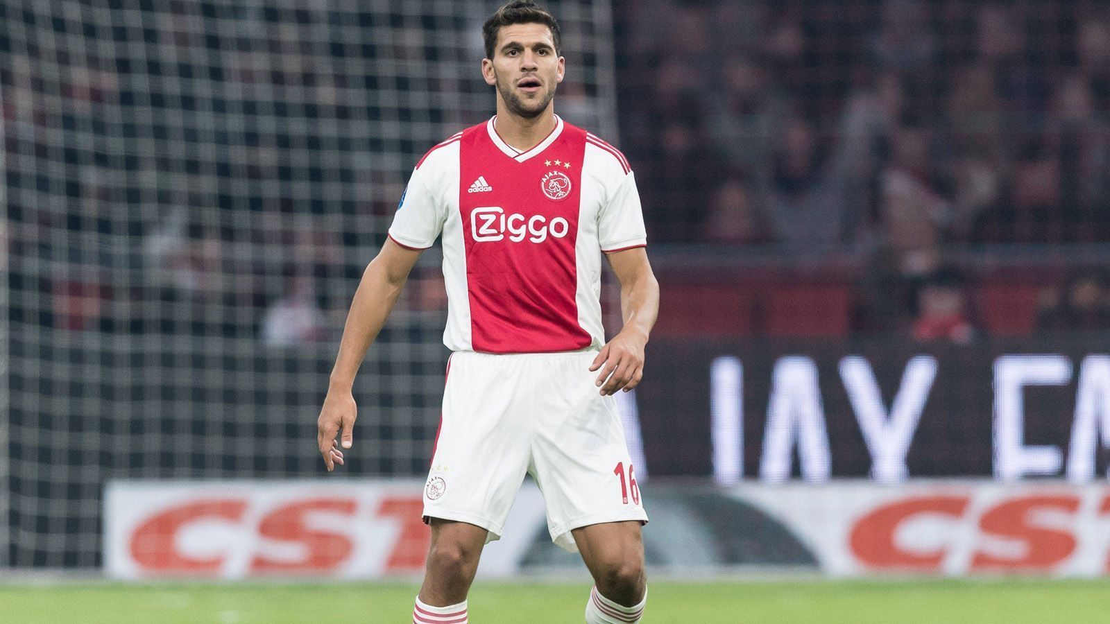 
                <strong>Lisandro Magallan (Ajax Amsterdam)</strong><br>
                Kommt in der Nachspielzeit, soll helfen, das 2:2 über die Zeit zu bringen. Das gelingt nicht. Ohne Note.
              