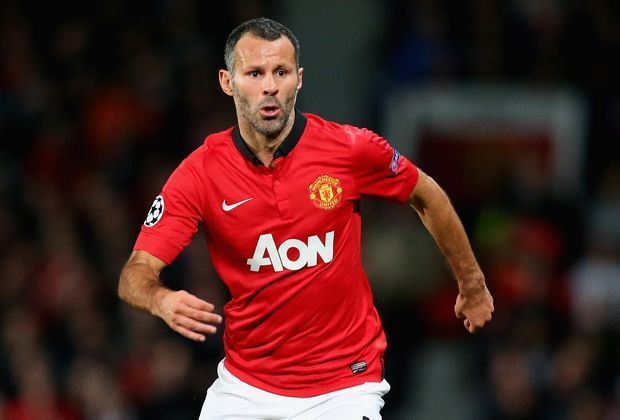 
                <strong>Mittelfeld: Ryan Giggs (Wales)</strong><br>
                "Zweifellos einer der härtesten Widersacher, auf die ich jemals getroffen bin", sagt Zanetti über Giggs. Zuletzt trafen beide im Achtelfinale der Champions-League 2009 aufeinander. Damals zog Manchester ins Viertelfinale und verlor im Endspiel gegen Barcelona.
              