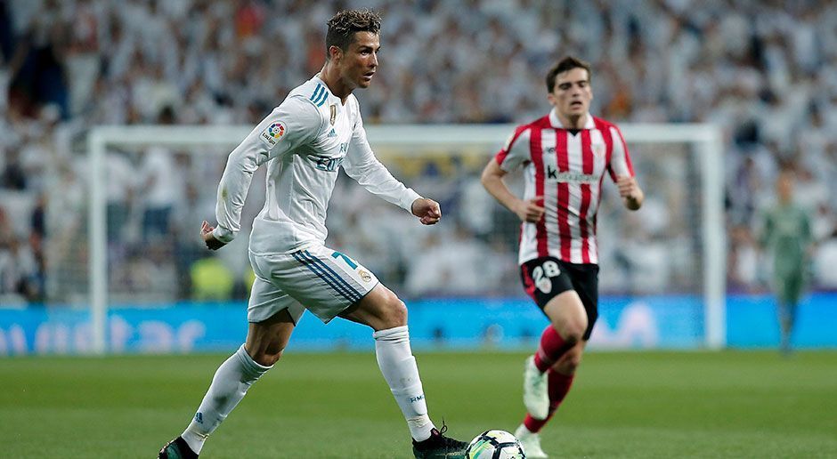 
                <strong>Real Madrid</strong><br>
                Dass am Ende zumindest ein Punkt für Madrid herausspringt, ist einzig und allein Cristiano Ronaldo zu verdanken. In der 87. Minute sorgt er für den 1:1-Ausgleich. Fazit: CR7 wird auch den Bayern wieder Kopfzerbrechen bereiten. In den vergangenen zwölf Spielen trifft er sage und schreibe 22 Mal.
              