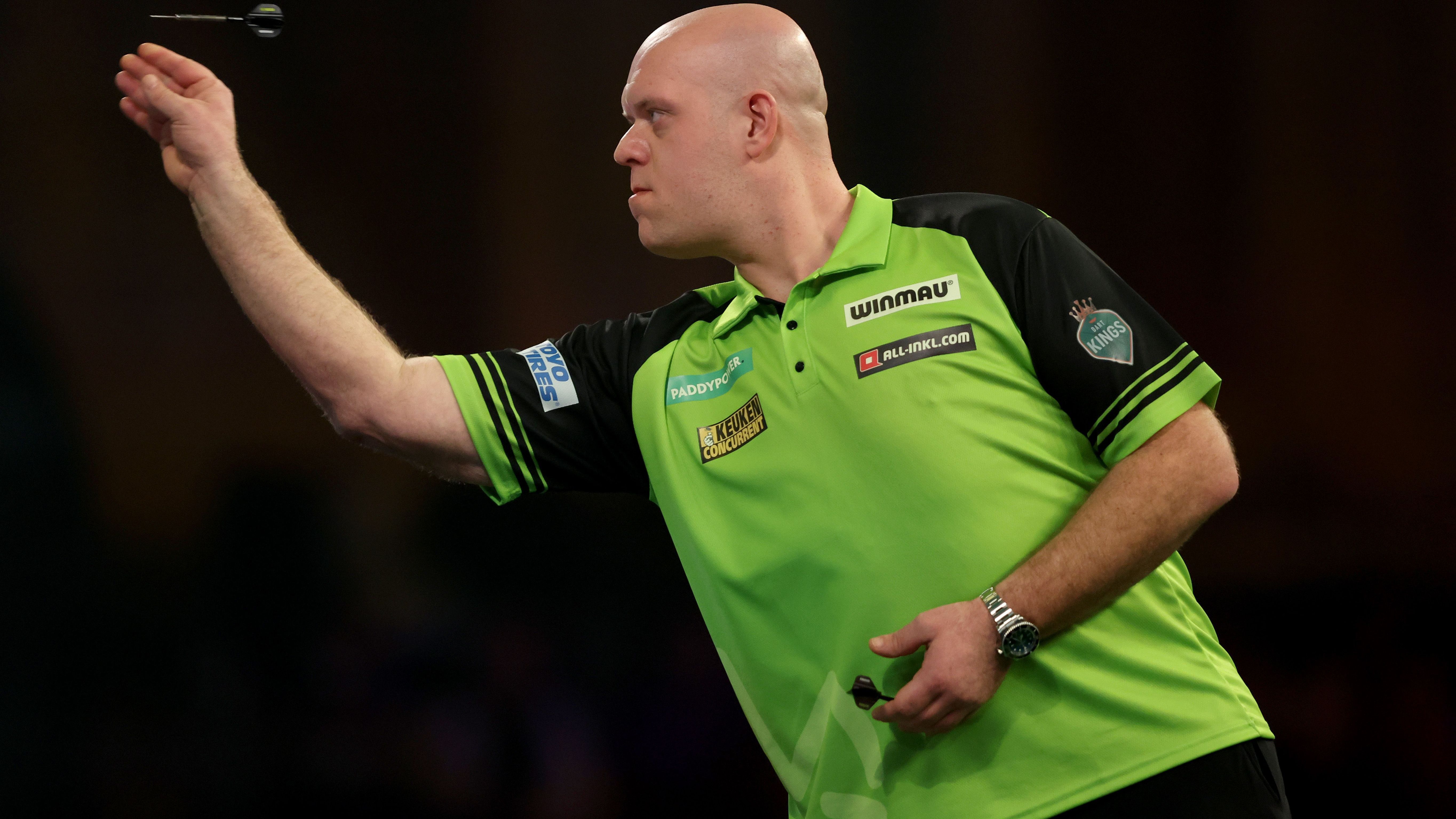 <strong>Michael van Gerwen (NED)</strong><br>Trotz des enttäuschenden Viertelfinal-Knockouts gegen Scott Williams bei der WM ist auch Michael van Gerwen als Zweiter der Order of Merit sicher dabei. Nicht nur ist er einer der besten Spieler, sondern auch einer der polarisierendsten.