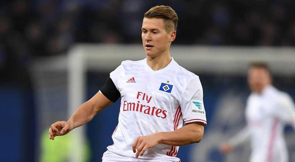 
                <strong>Matthias Ostrzolek (Hamburger SV)</strong><br>
                Matthias Ostrzolek (Hamburger SV)
              