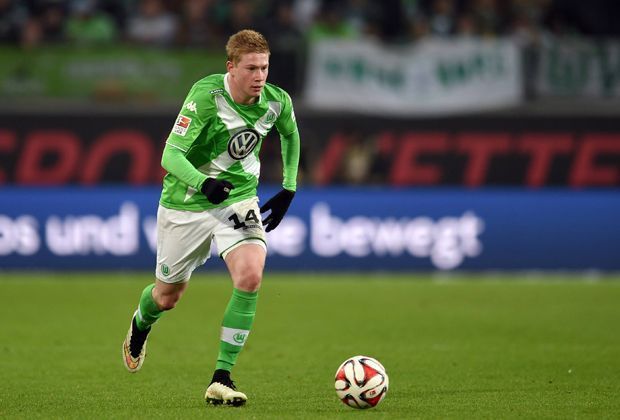 
                <strong>2. Platz: Kevin de Bruyne</strong><br>
                Es ist die Saison des Belgiers. Der Wolfsburg-Star bereitete in 30 Liga-Spielen schon 18 Tore vor. Nur einer setzt seine Teamkollegen europaweit besser in Szene ...
              