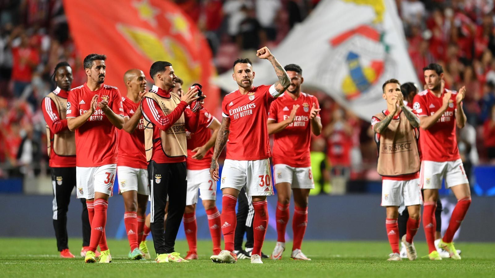
                <strong>7. Platz: Benfica Lissabon</strong><br>
                Tore im Europapokal: 425 in 266 Spielen (117 Siege)
              