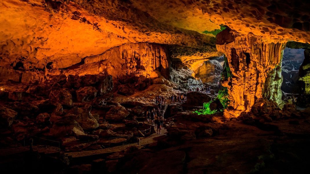 Im Inneren der Son Doong-Höhle