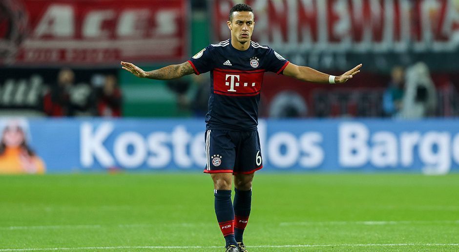 
                <strong>Thiago (FC Bayern München)</strong><br>
                Thiago übernimmt die Rolle des Ballverteilers im Mittelfeld und macht dabei einen ordentlichen Job. Die meisten seiner Pässe kommen auch an den Mann. In der 28. minute hilft er dabei, den Augustins Tor zu verhindern. Nach eigener Vorarbeit mit Pass zu Boateng köpft er mehr als sehenswert zum Ausgleich ein. In der 79. Minute hätte er gut das zweite Tor machen können, Gulascis ist aber dran. ran-Note: 2
              