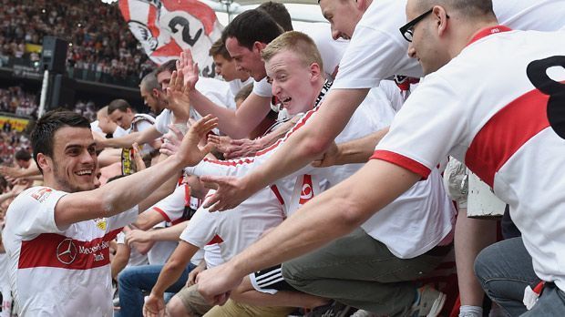 
                <strong>VfB Stuttgart: 198,50 Euro</strong><br>
                Platz 5 - VfB Stuttgart: 198,50 Euro. Hoffentlich gibt es für die Schwaben in der kommenden Saison häufiger Grund zum Jubeln. Schließlich ist das Abo beim VfB alles andere als günstig.
              