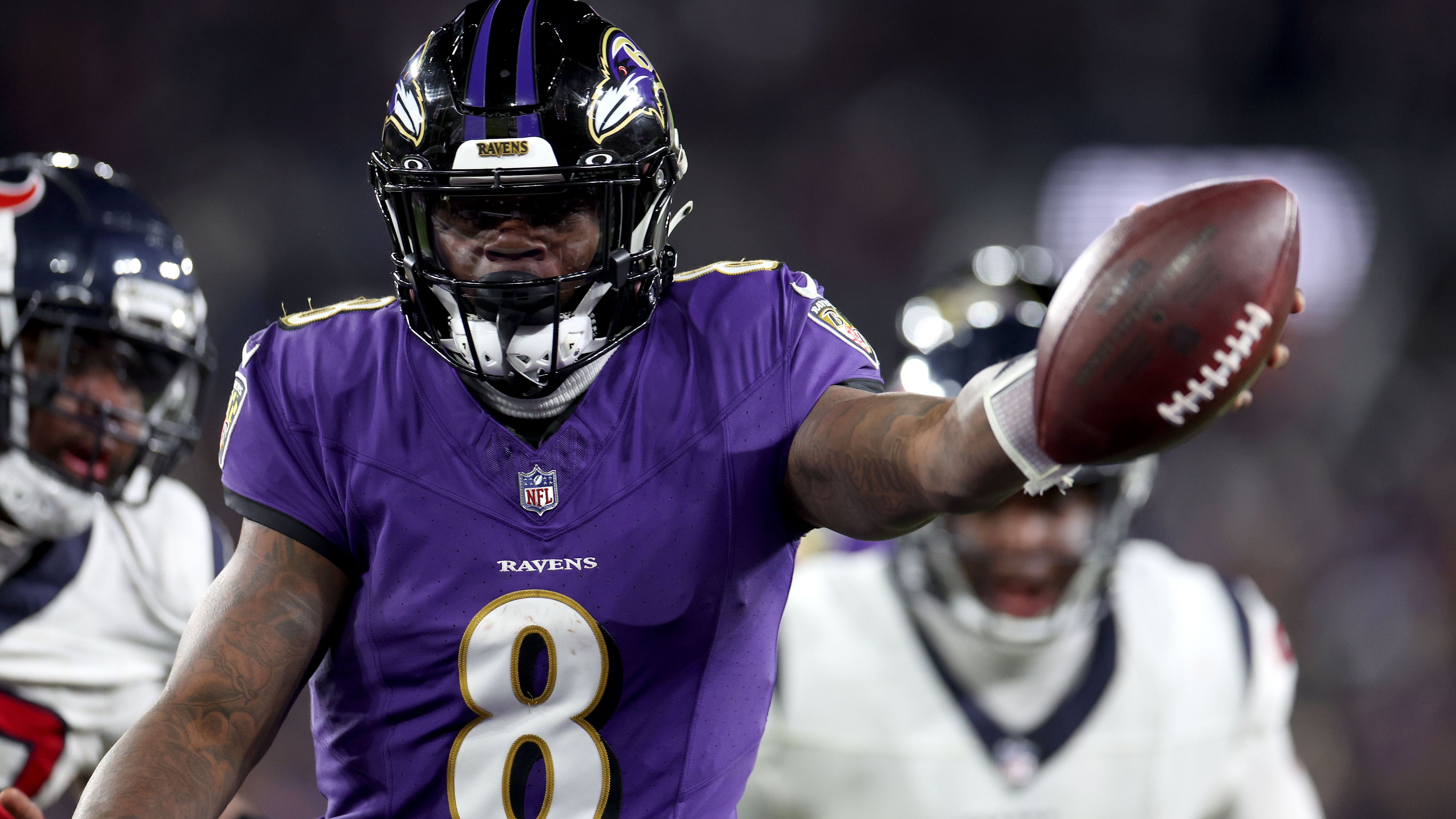 <strong>Platz 11 (geteilt): Baltimore Ravens (zwei MVP-Titel)</strong><br>Lamar Jackson (Quarterback/ 2019, 2023)<br>seit 1996 in der NFL dabei