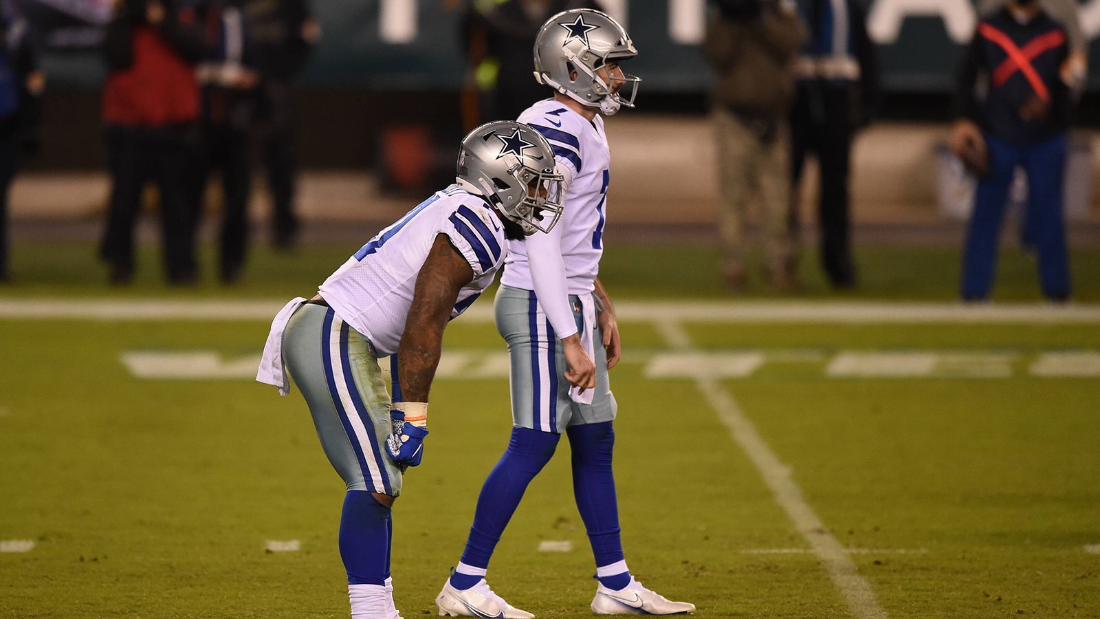 
                <strong>Folgt gegen schwache Cowboys der achte Sieg?</strong><br>
                Es müsste schon mit dem Teufel zugehen, wenn die Steelers ihre Serie in Woche 9 nicht aufrecht erhalten können. Die Dallas Cowboys stehen nach der schweren Verletzung von Dak Prescott bei 2:6 und starten mit dem 231. Pick des diesjährigen Drafts auf der Quarterback-Position - Ben DiNucci. Danach geht es für Pittsburgh gegen die Cincinnati Bengals und die Jacksonville Jaguars. Alles machbare Aufgaben.
              