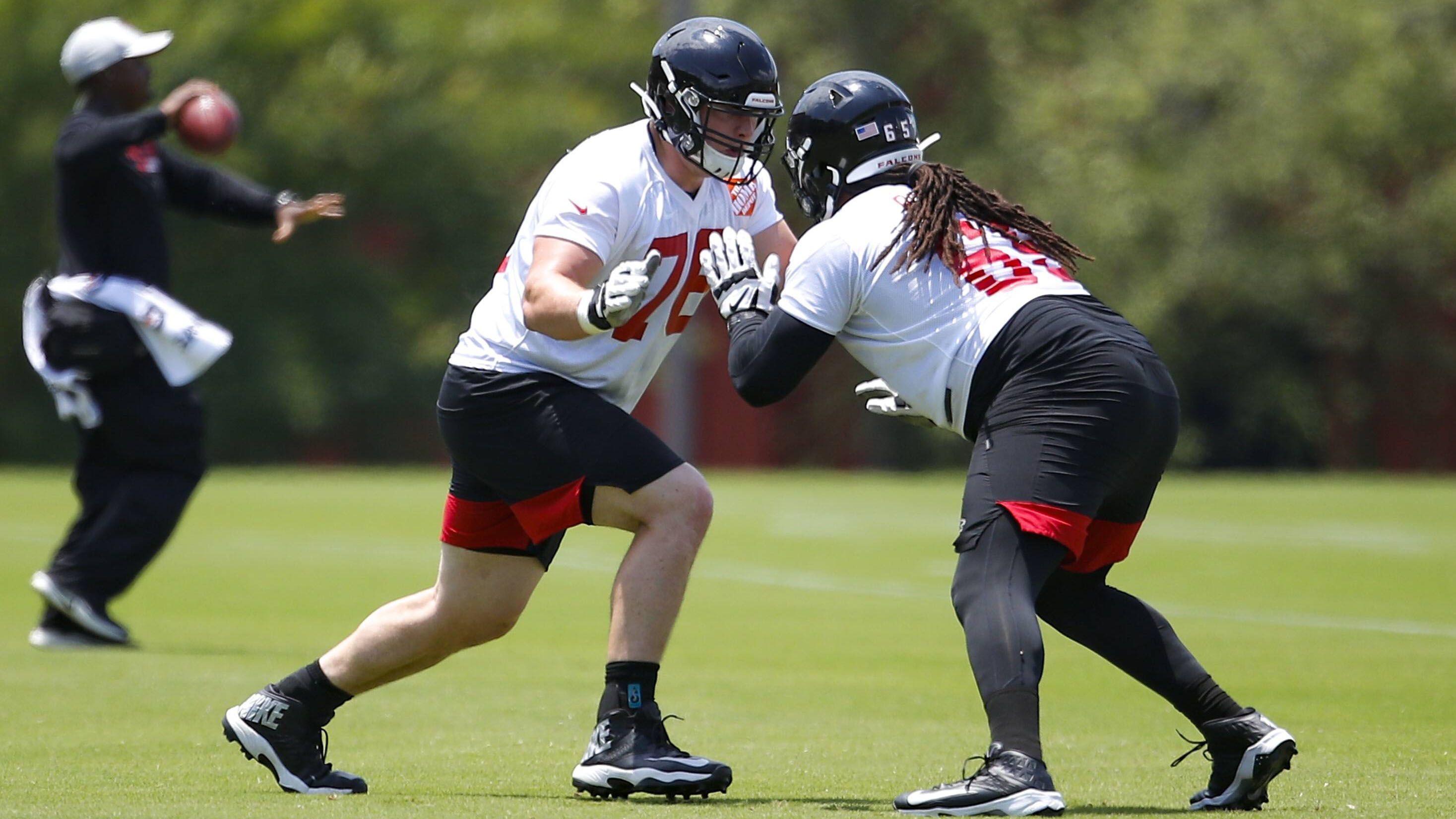 
                <strong>Kaleb McGary (Right Tackle, Atlanta Falcons)</strong><br>
                Madden-Rating: 67
              