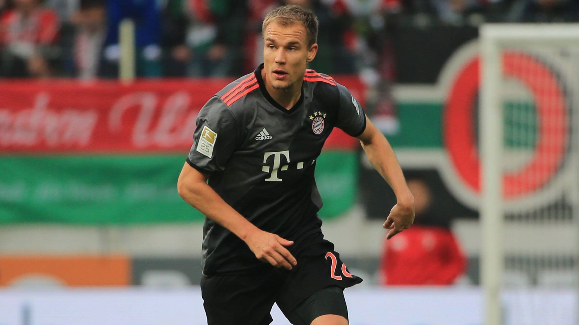 
                <strong>Holger Badstuber</strong><br>
                Wechsel zur Saison: 2017/18 -Pflichtspiele für den FC Bayern: 177 -Pflichtspieltore für den FC Bayern: 2 -Aufnehmender Verein: VfB Stuttgart
              