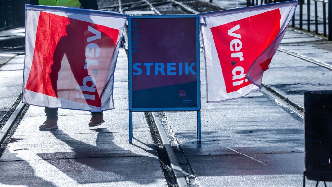 Die Gewerkschaft Verdi hat zu bundesweiten Warnstreiks - außer in Bayern - aufgerufen.
