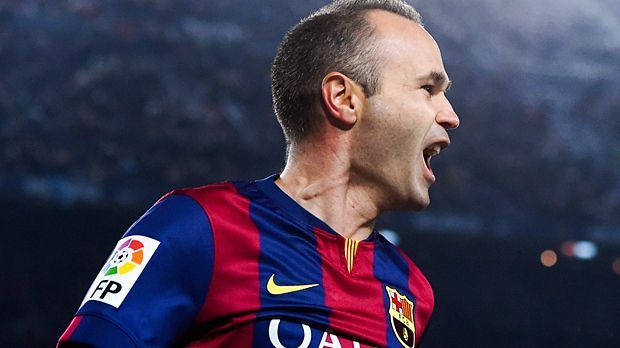 
                <strong>Andres Iniesta</strong><br>
                Özil ist der einzige Nicht-Spanier im Mittelfeld, denn auf rechts spielt Andres Iniesta vom FC Barcelona. "Nach Lionel Messi und Cristiano Ronaldo ist er für mich der beste Spieler der Welt", sagt Cazorla.
              