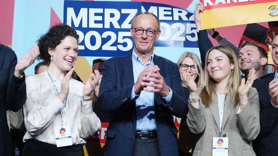 Nach dem Protest von Sänger Herbert Grönemeyers löscht die CDU eine Videosequenz mit seinem Song "Zeit, dass sich was dreht". 