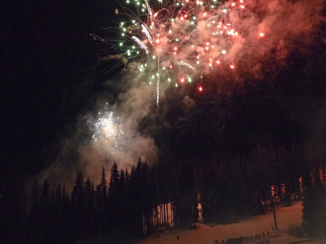 Auch in den Bergen kommen Sie Silvester auf Ihre Kosten – ganz entspannt oder mit großem Feuerwerk.