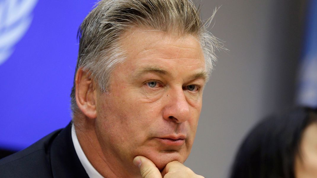 Schauspieler Alec Baldwin soll wegen fahrlässiger Tötung angeklagt werden.